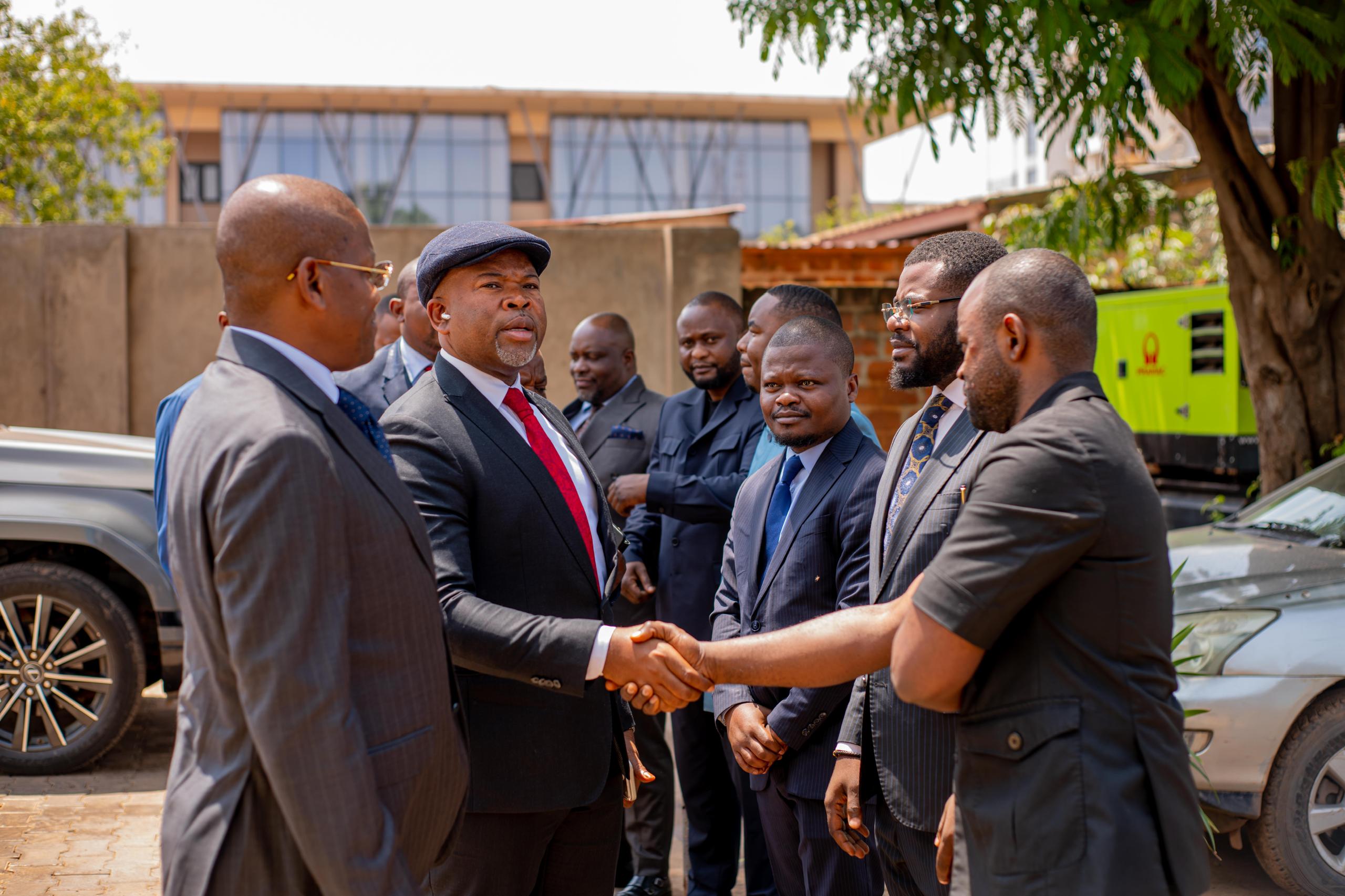 Kolwezi : le PCA de l’OGEFREM Adolphe Amisi Makutano au contact des agents